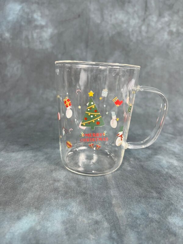 X-Mas Themed Glass Mug with Lid and Straw – Christmas Tree - Image 3