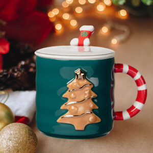 Christmas Holiday Tree Mug with Spoon and Lid – Green